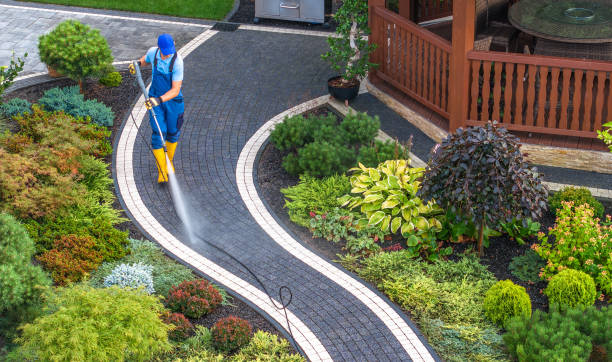 Why Choose Our Certified Pressure Washing Experts for Your Project Needs in Elmwood Park, IL?